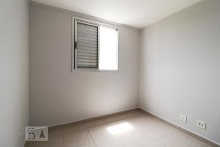 Quarto 1 de apartamento para alugar com 3 quartos, 74m² em Setor Goiânia 2, Goiânia