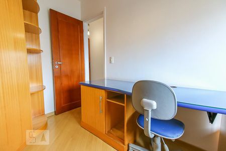 Quarto 1 de apartamento para alugar com 3 quartos, 70m² em Vila Congonhas, São Paulo