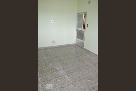 SALA de apartamento para alugar com 1 quarto, 45m² em Pilares, Rio de Janeiro