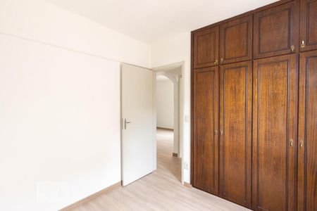 Quarto de apartamento para alugar com 2 quartos, 53m² em Parque Maria Domitila, São Paulo