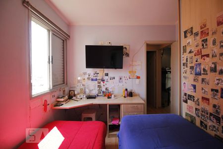 Dormitório 1 de apartamento para alugar com 2 quartos, 58m² em Vila Gumercindo, São Paulo