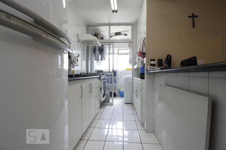 Cozinha de apartamento para alugar com 2 quartos, 58m² em Vila Gumercindo, São Paulo