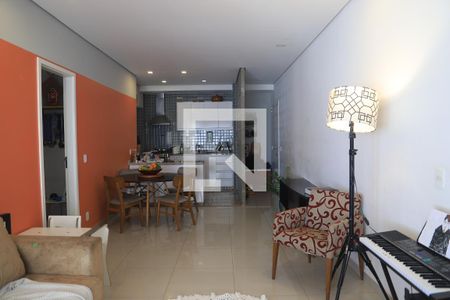 Sala de apartamento à venda com 3 quartos, 118m² em Chácara Inglesa, São Paulo