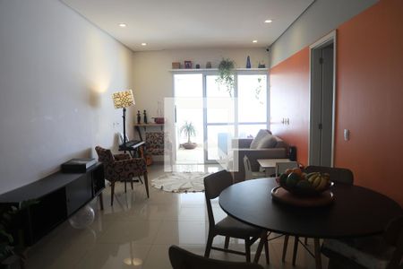 Sala de apartamento para alugar com 3 quartos, 118m² em Chácara Inglesa, São Paulo