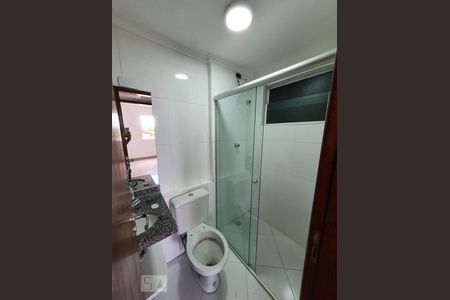 Banheiro  de apartamento para alugar com 2 quartos, 55m² em Jardim Timbauhy, Barueri