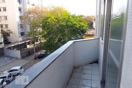 Varanda de kitnet/studio à venda com 1 quarto, 58m² em Praça da Bandeira, Rio de Janeiro