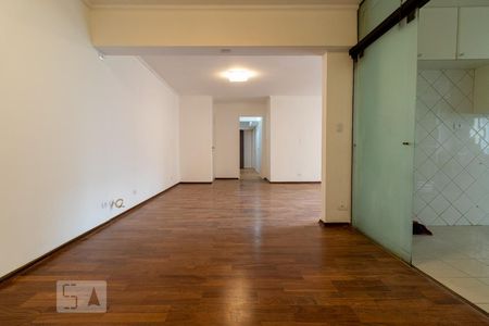 Sala de apartamento à venda com 3 quartos, 136m² em Cerqueira César, São Paulo
