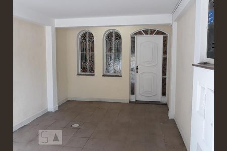 Garagem de casa à venda com 3 quartos, 211m² em Parque Assunção, Taboão da Serra