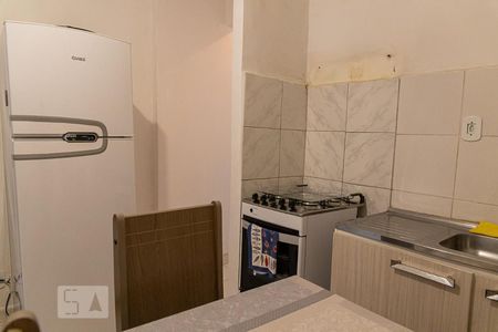 Sala/Cozinha de kitnet/studio à venda com 1 quarto, 27m² em Vila Buarque, São Paulo