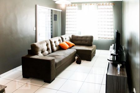Sala de casa à venda com 3 quartos, 110m² em Vila Ré, São Paulo