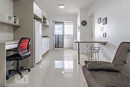 Studio de apartamento para alugar com 1 quarto, 34m² em Centro Cívico, Curitiba