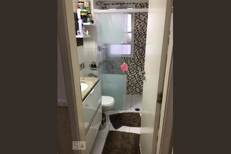 Banheiro de apartamento para alugar com 3 quartos, 100m² em Baeta Neves, São Bernardo do Campo