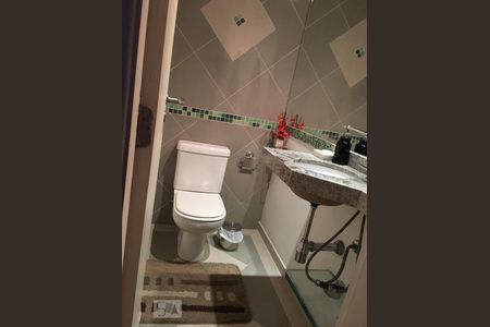 Banheiro de apartamento para alugar com 3 quartos, 100m² em Baeta Neves, São Bernardo do Campo