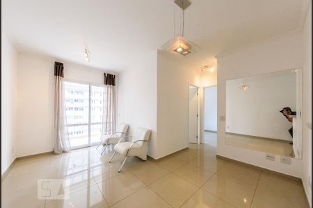 Sala de apartamento para alugar com 2 quartos, 54m² em Centro, Campinas