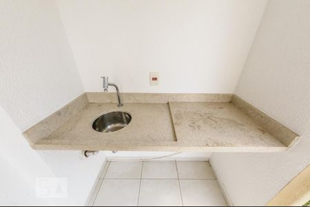 Sacada da Sala de apartamento para alugar com 2 quartos, 54m² em Centro, Campinas