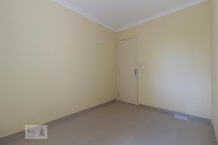 Dormitório 1 de apartamento à venda com 2 quartos, 55m² em Vila Liviero, São Paulo