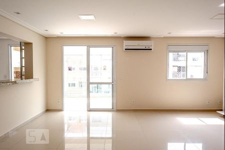 Apartamento para alugar com 100m², 2 quartos e 2 vagasSala