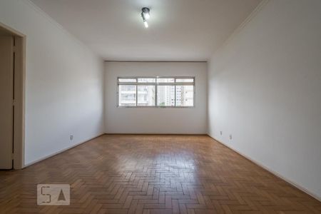 Apartamento para alugar com 2 quartos, 110m² em Santo Amaro, São Paulo