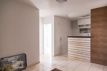 Sala de apartamento para alugar com 2 quartos, 47m² em Dom Cabral, Belo Horizonte