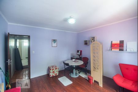 Quarto 1 de casa para alugar com 2 quartos, 80m² em Vila Granada, São Paulo