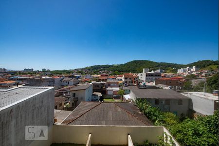 Vista Sala e Cozinha de casa de condomínio para alugar com 2 quartos, 120m² em Real Parque, São José
