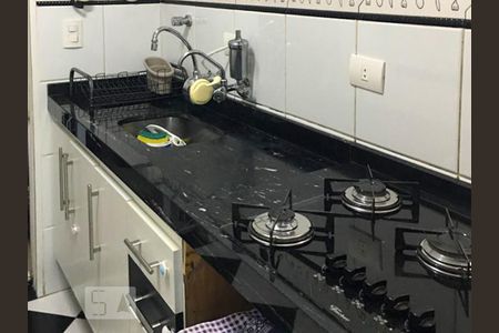 Cozinha de apartamento à venda com 2 quartos, 65m² em Quitaúna, Osasco