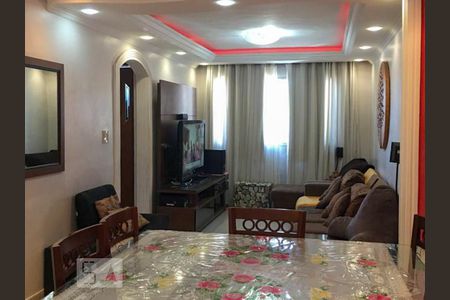 Sala de apartamento à venda com 2 quartos, 65m² em Quitaúna, Osasco