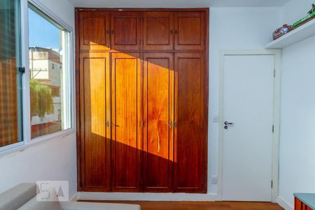 Quarto 2 de apartamento à venda com 3 quartos, 70m² em Santa Tereza, Belo Horizonte