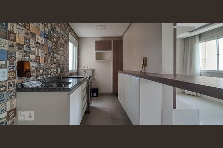 Apartamento à venda com 58m², 2 quartos e 1 vaga Apartamento à venda com 58m², 2 quartos e 1 vagaCozinha e Área de Serviço