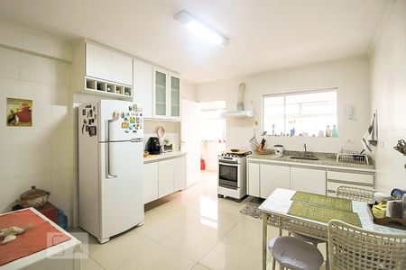 Apartamento para alugar com 3 quartos, 178m² em Sumarezinho, São Paulo