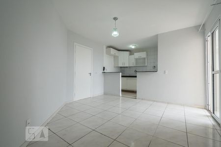 Sala de apartamento para alugar com 2 quartos, 50m² em Jardim Umuarama, São Paulo