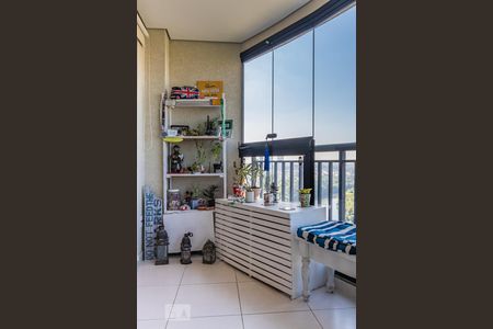 Varanda Gourmet Embutida de apartamento para alugar com 3 quartos, 86m² em Alphaville Empresarial, Barueri