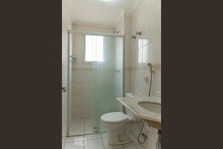 Banheiro da Suíte de apartamento para alugar com 2 quartos, 65m² em Vila Gumercindo, São Paulo