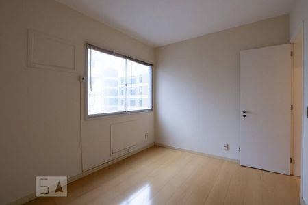 Quarto 1 de apartamento à venda com 2 quartos, 85m² em Maracanã, Rio de Janeiro