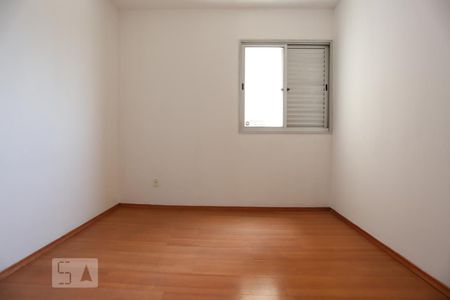 Quarto 1 de apartamento para alugar com 2 quartos, 50m² em Jaguaré, São Paulo