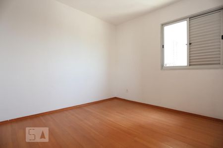 Quarto 1 de apartamento para alugar com 2 quartos, 50m² em Jaguaré, São Paulo