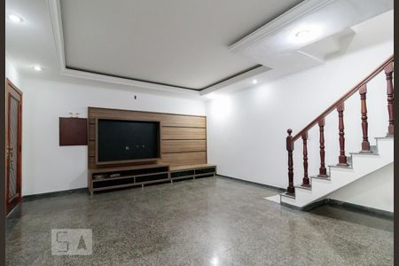 Sala de casa para alugar com 3 quartos, 123m² em Vila Cláudia, São Paulo