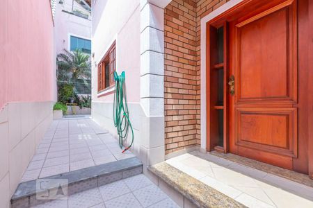 Entrada de casa à venda com 3 quartos, 452m² em Vila América, São Paulo