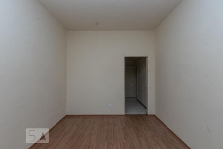 Quarto 1 de casa para alugar com 3 quartos, 180m² em Paraíso, Belo Horizonte