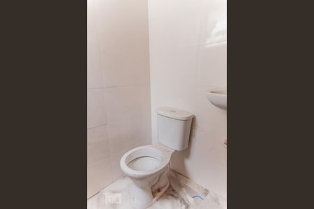 Apartamento para alugar com 100m², 2 quartos e 1 vaga Apartamento para alugar com 100m², 2 quartos e 1 vagaBanheiro da Suíte