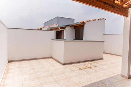 Apartamento para alugar com 100m², 2 quartos e 1 vaga Apartamento para alugar com 100m², 2 quartos e 1 vagaCobertura e Área de Serviço