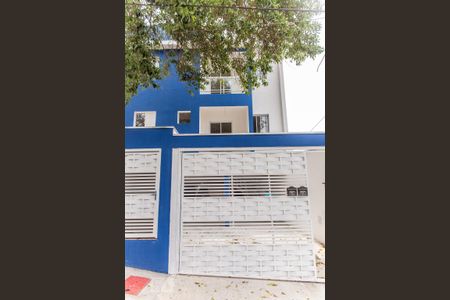 Apartamento para alugar com 100m², 2 quartos e 1 vaga Apartamento para alugar com 100m², 2 quartos e 1 vagaFachada