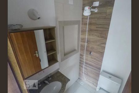 Banheiro de kitnet/studio para alugar com 1 quarto, 15m² em Ipiranga, São Paulo