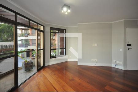 Sala de apartamento à venda com 3 quartos, 129m² em Real Parque, São Paulo