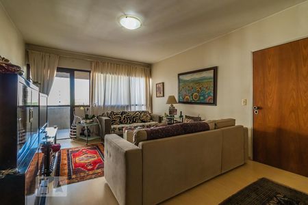 Sala de kitnet/studio para alugar com 1 quarto, 67m² em Alphaville, Barueri