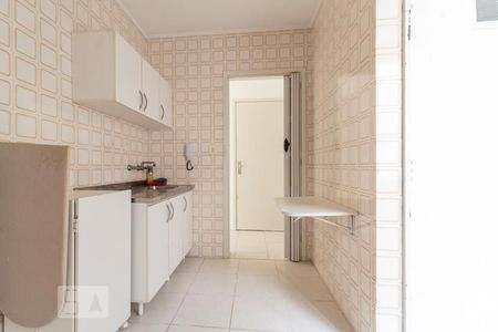 Cozinha de apartamento à venda com 1 quarto, 51m² em Jardim Floresta, Porto Alegre