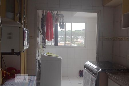 Cozinha de apartamento à venda com 3 quartos, 86m² em Vila Indiana, São Paulo