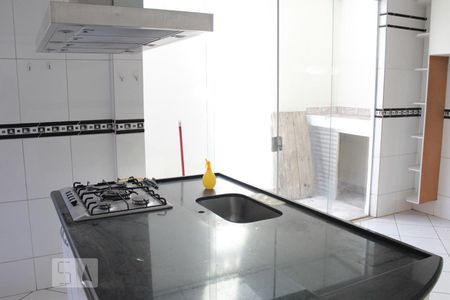 Casa à venda com 4 quartos, 200m² em Jardim Primavera, Várzea Paulista