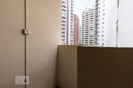 Varanda de apartamento à venda com 1 quarto, 42m² em Indianópolis, São Paulo