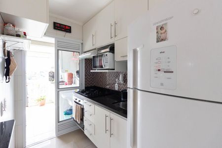 Cozinha de apartamento à venda com 3 quartos, 69m² em Moinho Velho, São Paulo